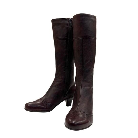LA CANADIENNE Low Heel Tall Leather Boots - Picture 1 of 12